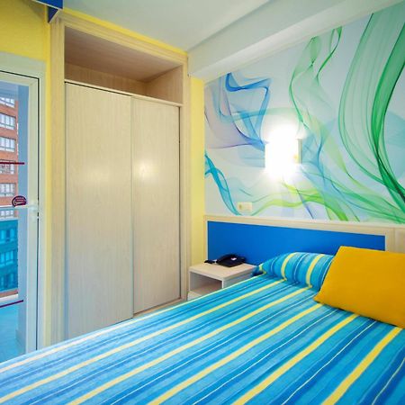 Hotel Servigroup Rialto Benidorm Ruang foto