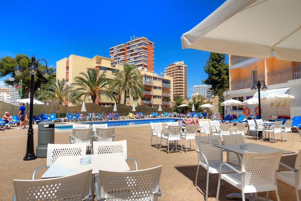 Hotel Servigroup Rialto Benidorm Bagian luar foto