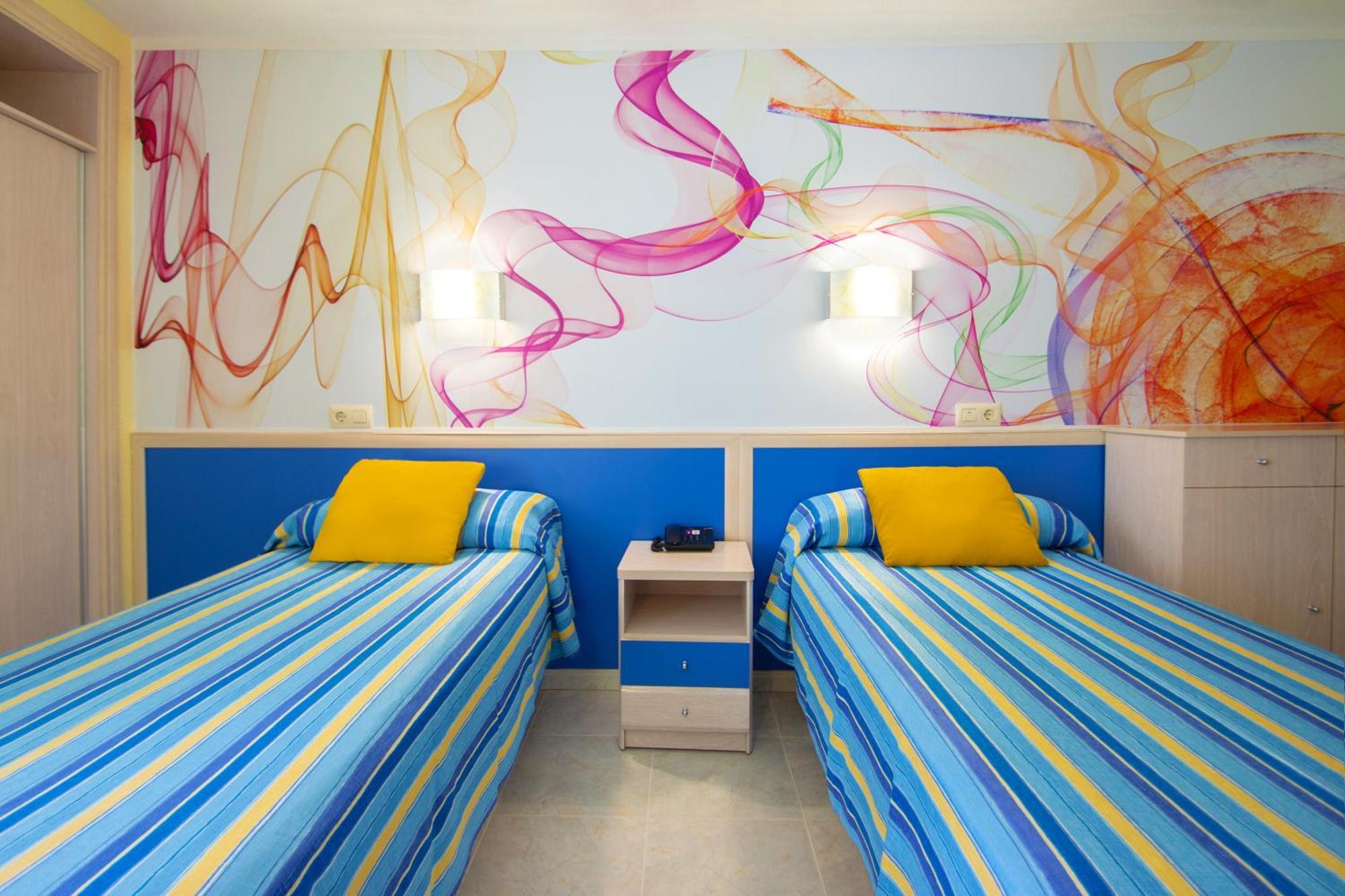 Hotel Servigroup Rialto Benidorm Ruang foto