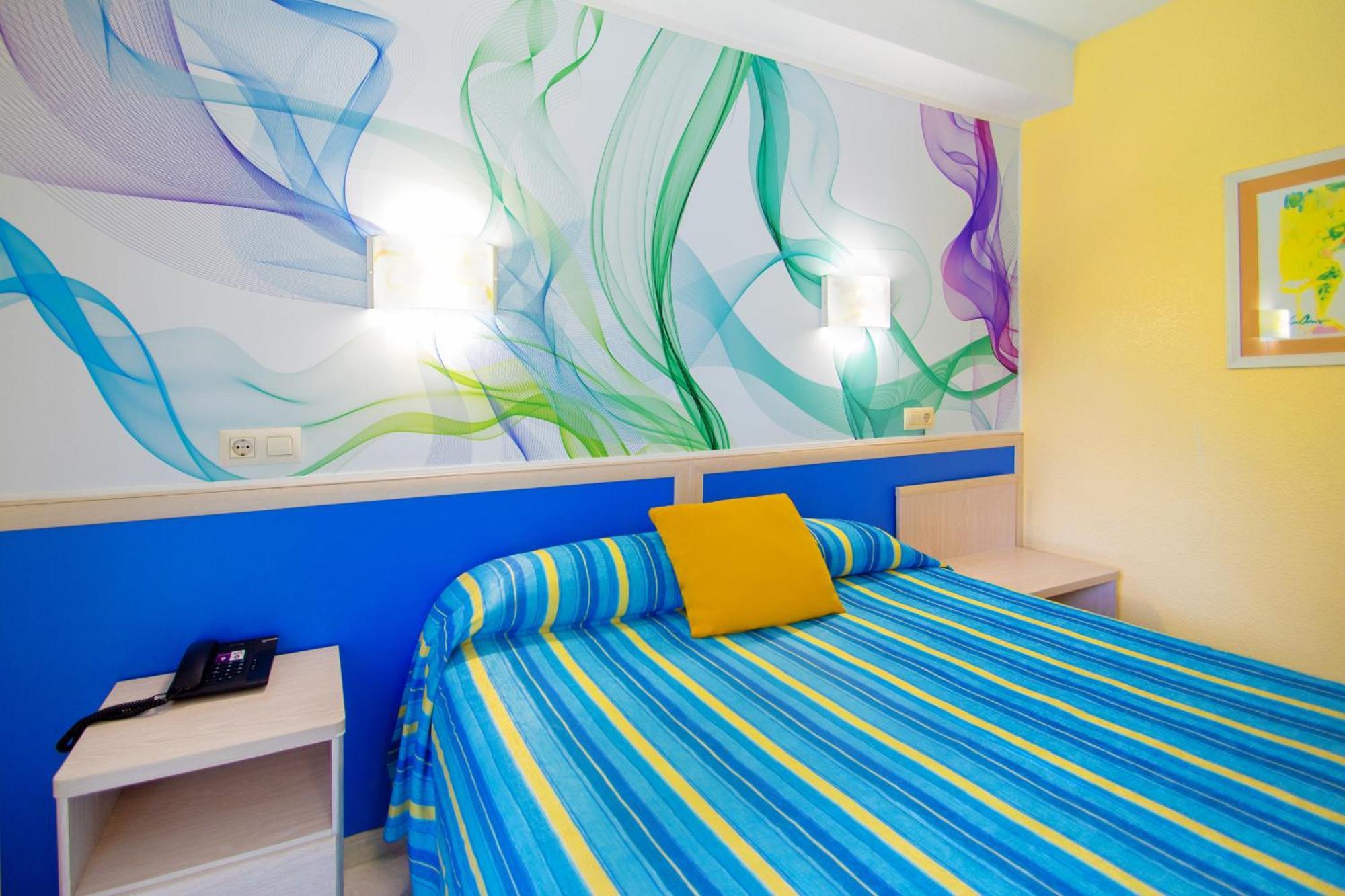 Hotel Servigroup Rialto Benidorm Ruang foto