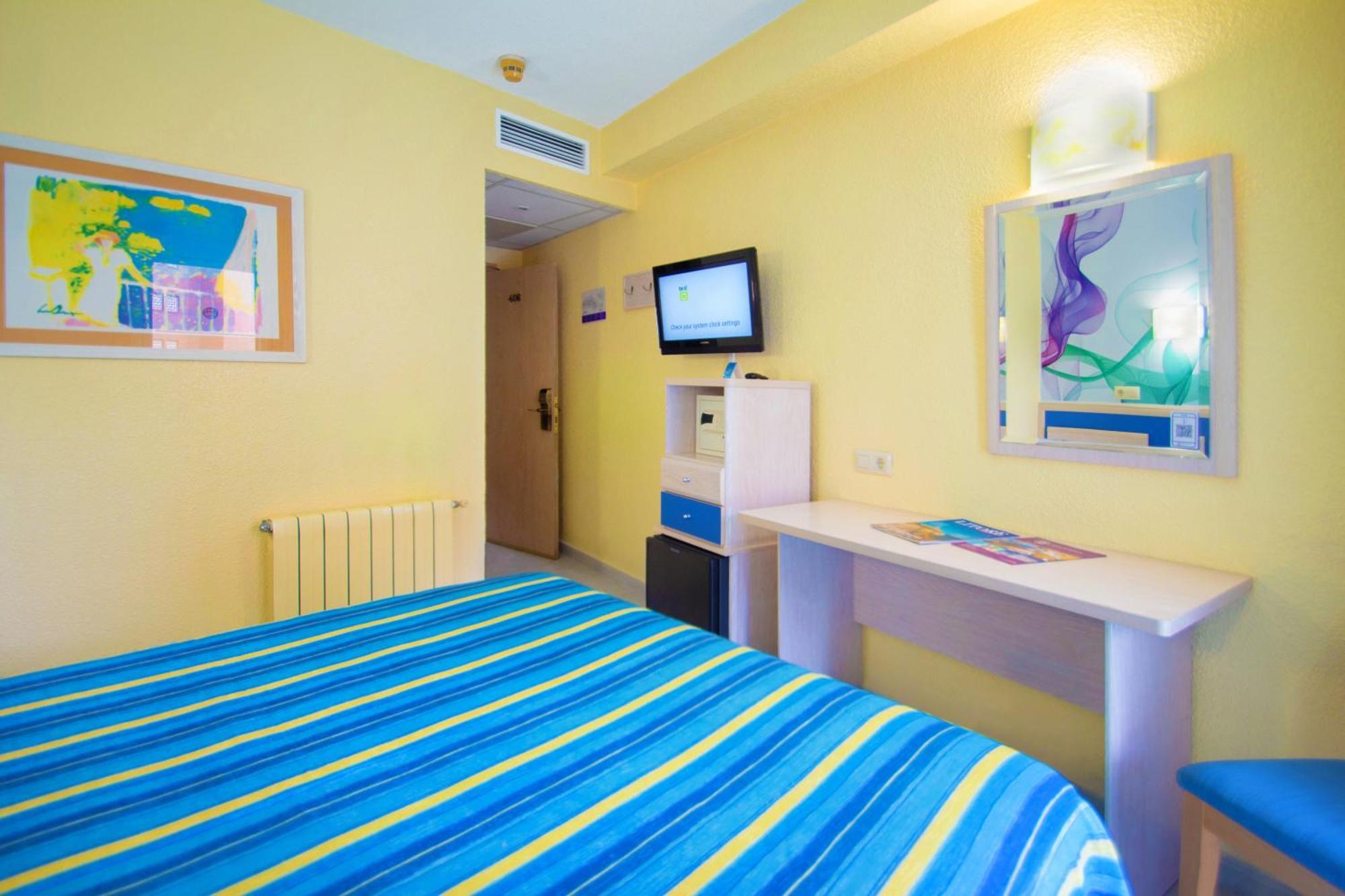 Hotel Servigroup Rialto Benidorm Ruang foto