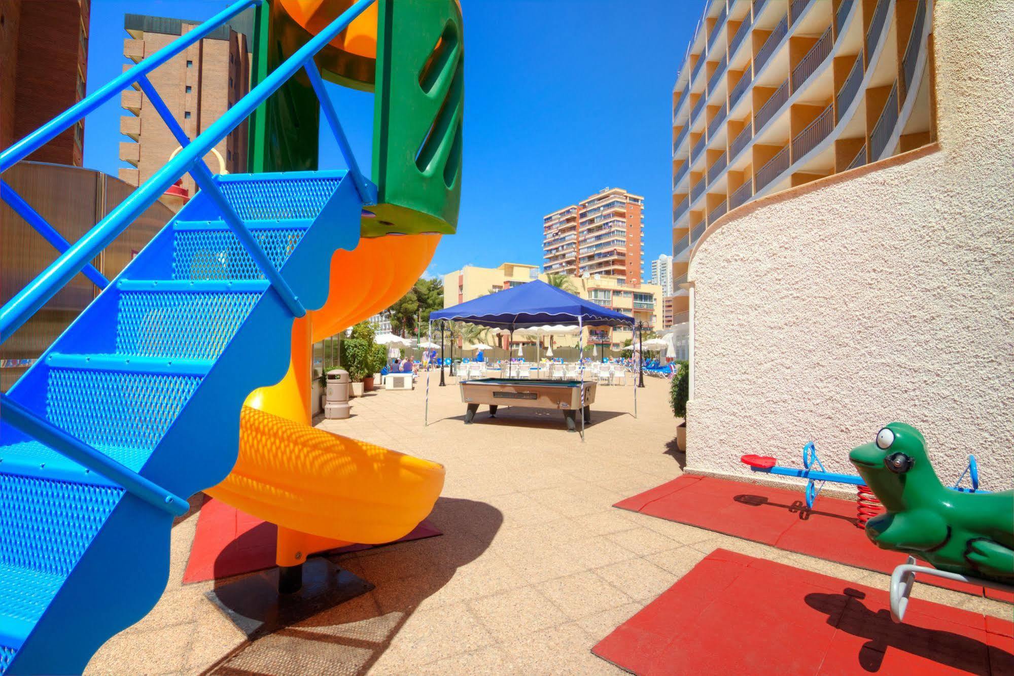 Hotel Servigroup Rialto Benidorm Bagian luar foto