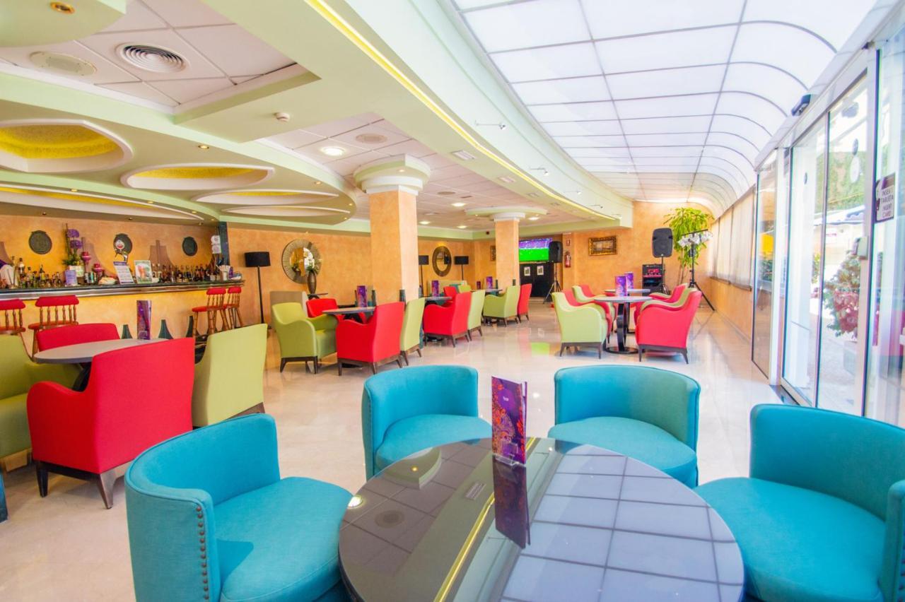 Hotel Servigroup Rialto Benidorm Bagian luar foto